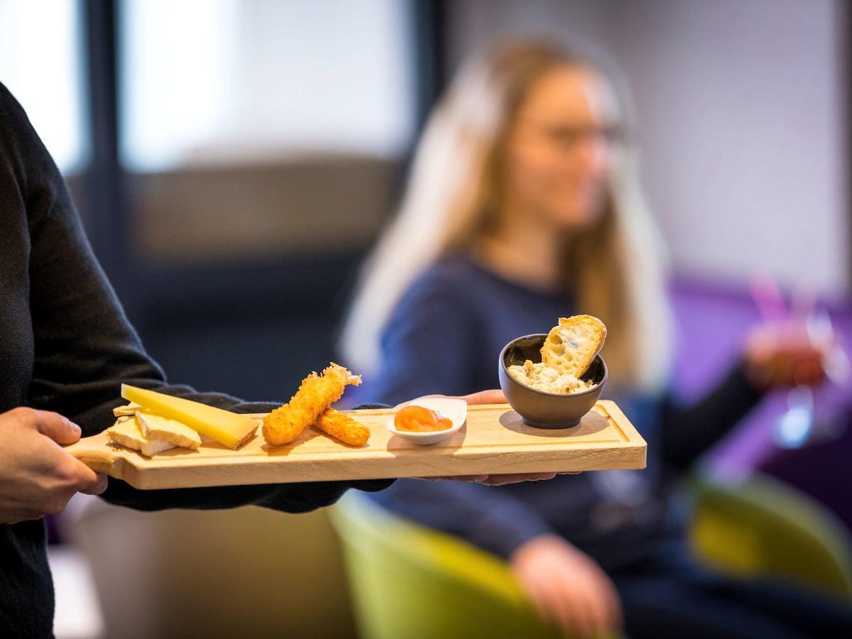 Mercure Cherbourg Centre Port Экстерьер фото